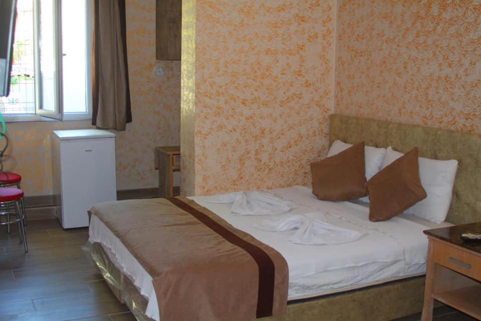 Ozgur Hotel Isiklar Antalya Eksteriør billede