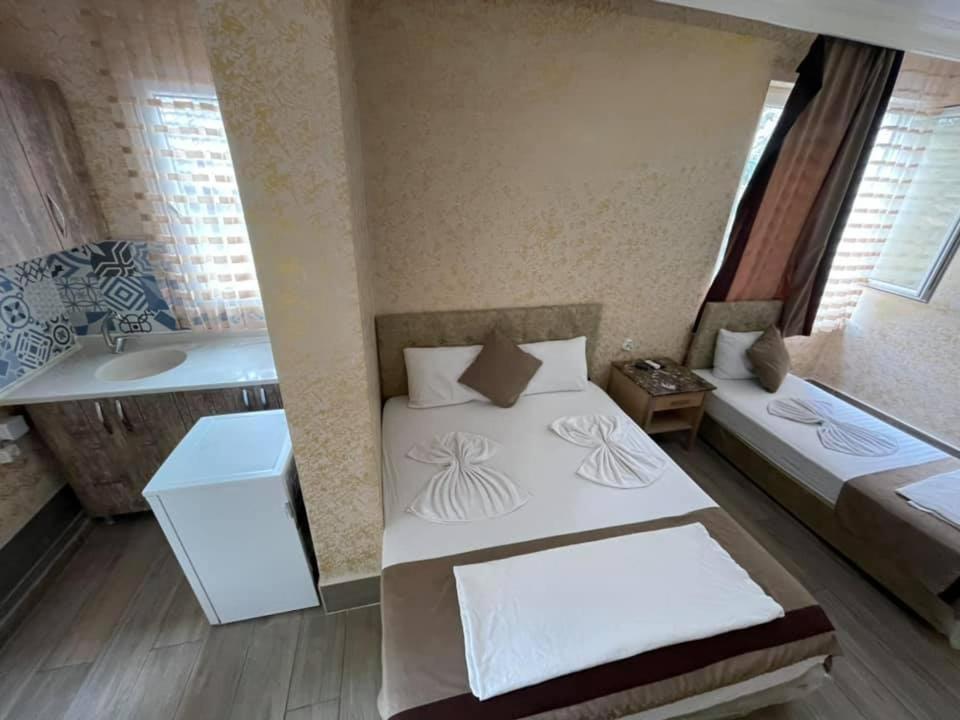 Ozgur Hotel Isiklar Antalya Eksteriør billede